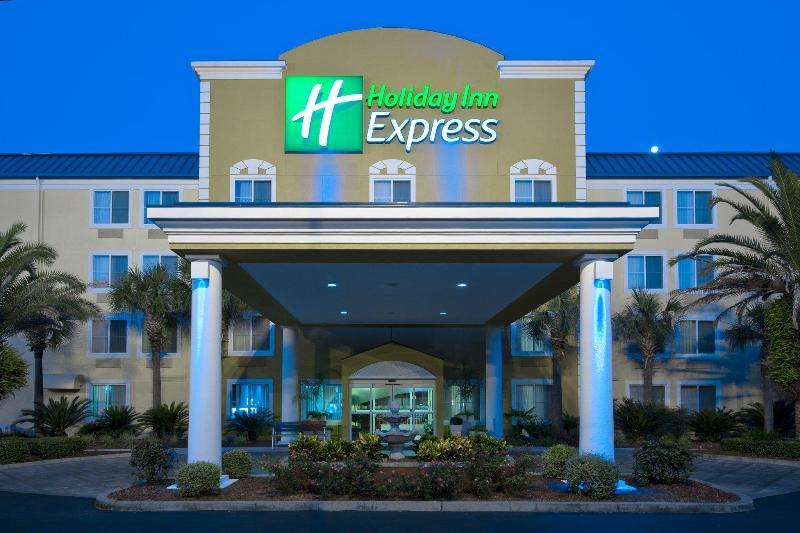 Holiday Inn Express Hotel & Suites Gainesville By Ihg Экстерьер фото